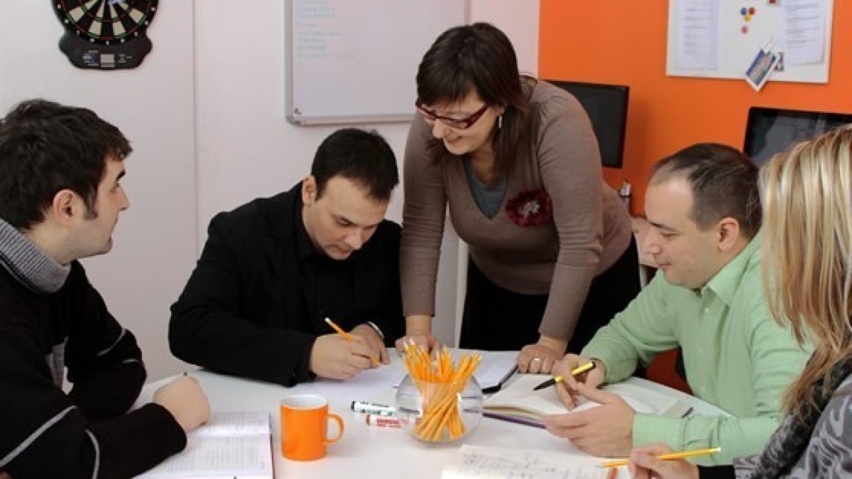 Iz prve ruke – Krojač studentima